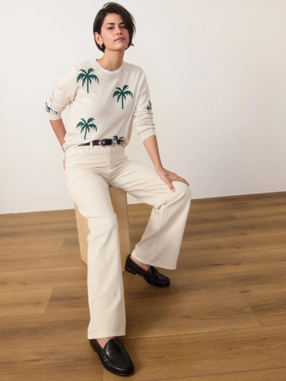 Marine Layer Sweater - Palms. LIKE NEW - Picture 10 of 11